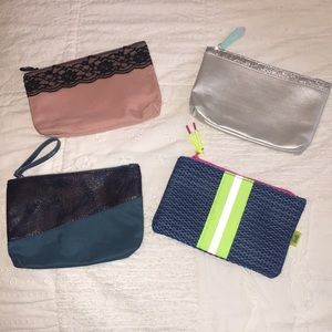 4 small makeup bags